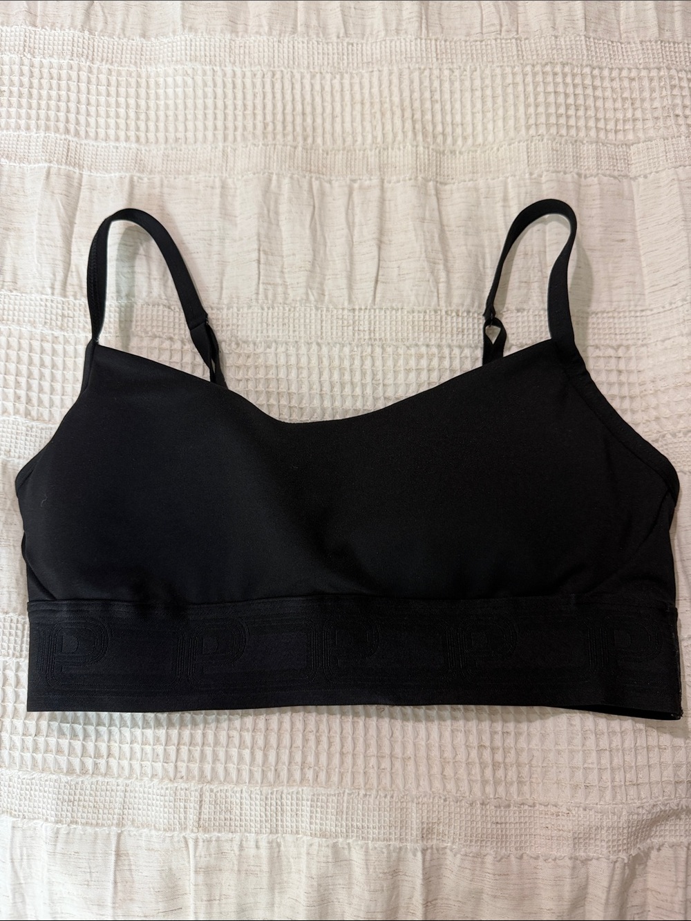 Black Women's Seamless sports bra - Unbranded